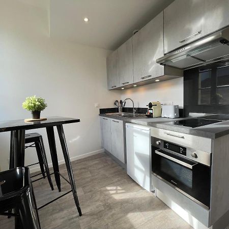 Superbes Studios De Charme, Lumineux Et Climatises En Plein Centre Bordeaux Kültér fotó