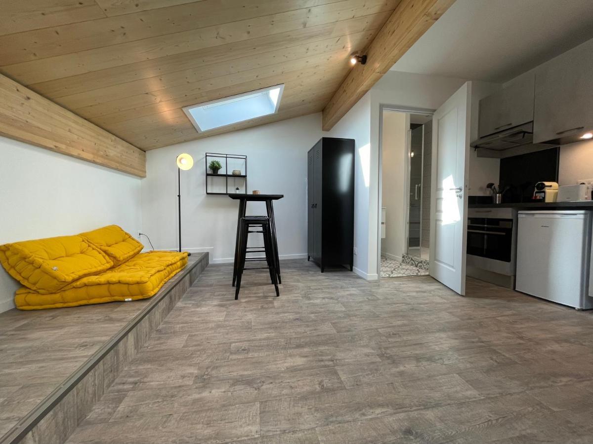 Superbes Studios De Charme, Lumineux Et Climatises En Plein Centre Bordeaux Kültér fotó
