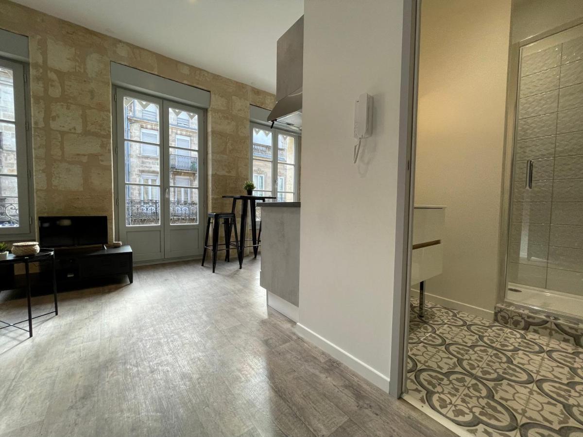 Superbes Studios De Charme, Lumineux Et Climatises En Plein Centre Bordeaux Kültér fotó